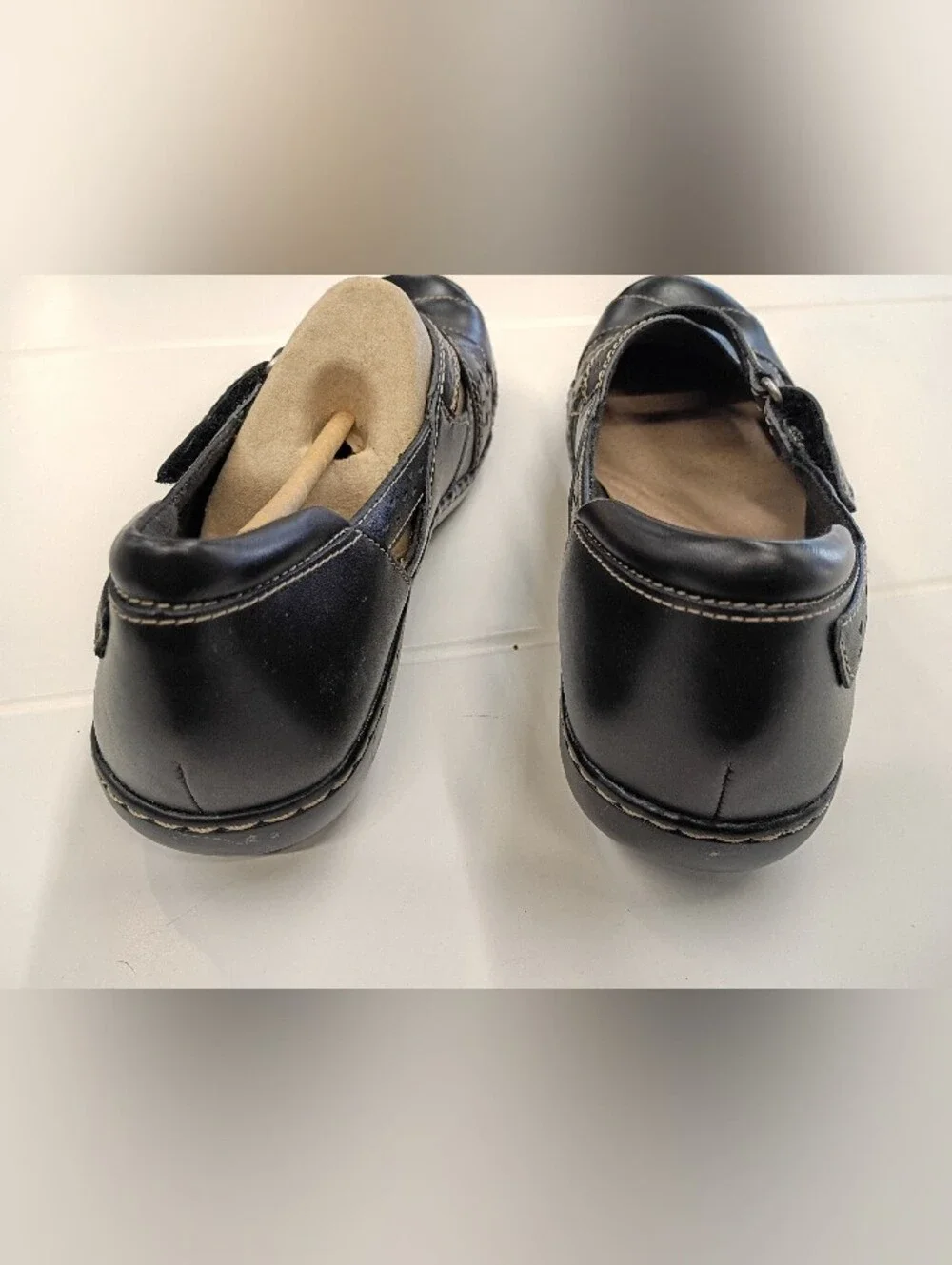 Clarks Black Leather Ashland Spin Q Black Loafers
